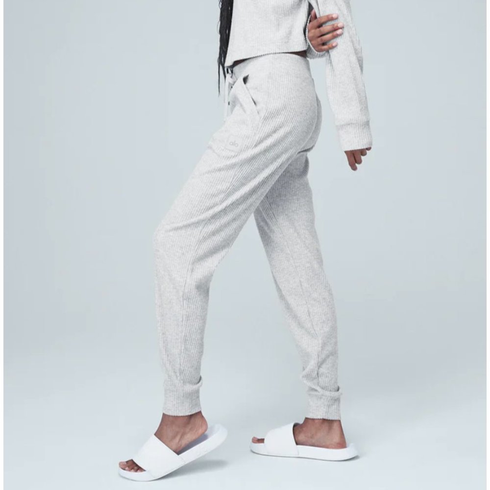 ALO MUSE SWEATPANT